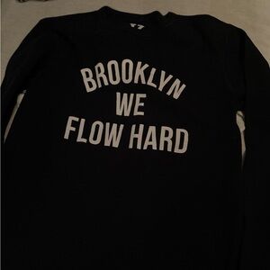Y7 Studio WE FLOW HARD long sleeve